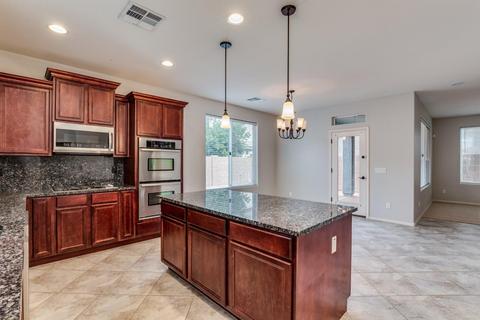 3442 E Amber Ln, Gilbert, AZ 85296 photo 5