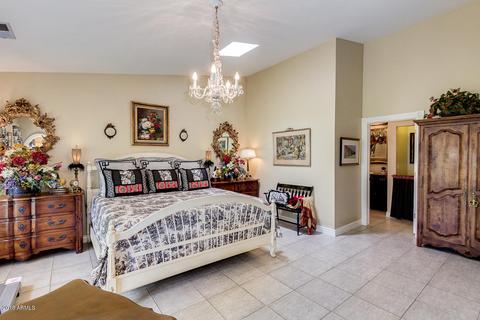 737 E Myrtle Ave, Phoenix, AZ 85020 photo 9