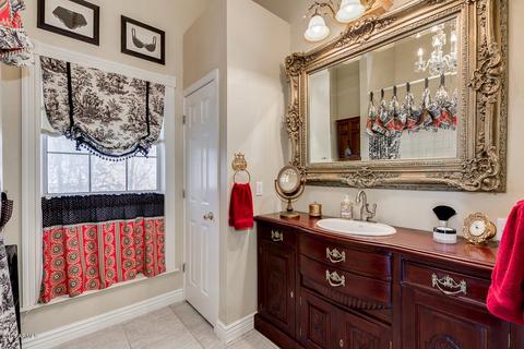737 E Myrtle Ave, Phoenix, AZ 85020 photo 13