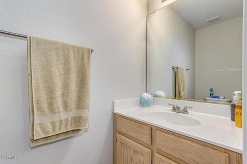 896 N Cole Dr, Gilbert, AZ 85234 photo 18
