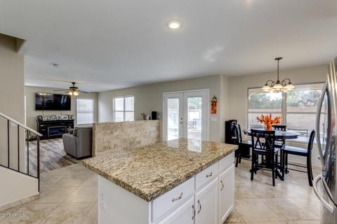 896 N Cole Dr, Gilbert, AZ 85234 photo 14