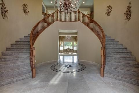 2732 S Balboa Dr, Gilbert, AZ 85295 photo 8