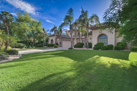 2732 S Balboa Dr, Gilbert, AZ 85295 photo 4
