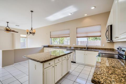6527 E Virginia St, Mesa, AZ 85215 photo 9