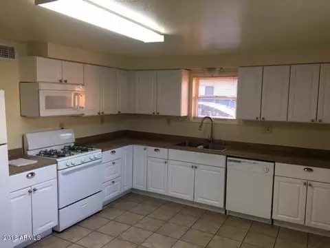 920 E Montebello Ave, Phoenix, AZ 85014 photo 6