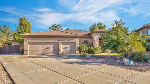 1497 E Arabian Ct, Gilbert, AZ 85296 photo 1