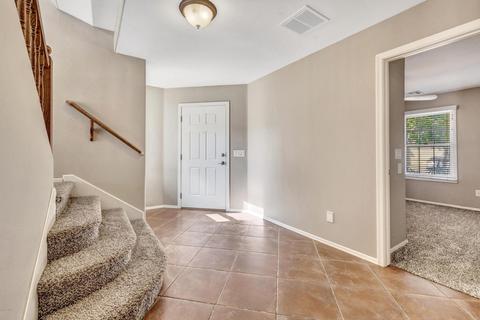 2317 E Bowker St E, Phoenix, AZ 85040 photo 4
