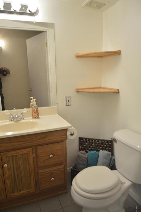 303 E Jacaranda St, Mesa, AZ 85201 photo 9