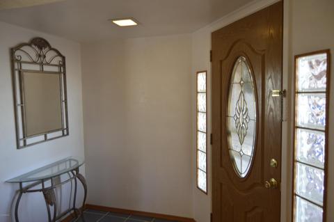 303 E Jacaranda St, Mesa, AZ 85201 photo 3