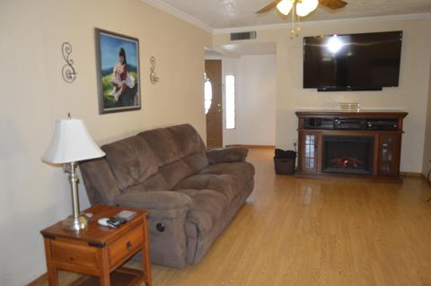 303 E Jacaranda St, Mesa, AZ 85201 photo 5