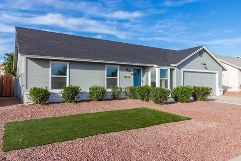 9512 E Fenimore Rd, Mesa, AZ 85207 photo 2