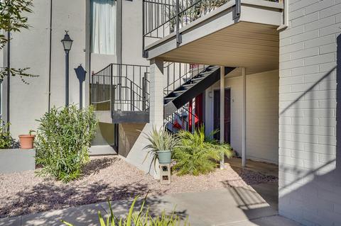 4041 E Camelback Rd #4, Phoenix, AZ 85018 photo 3