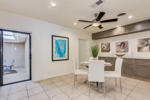 301 E Berridge Ln, Phoenix, AZ 85012 photo 7