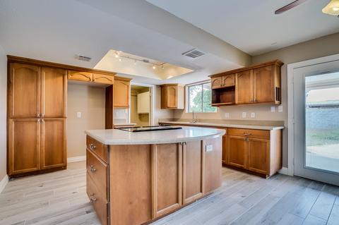 656 N Gentry Cir, Mesa, AZ 85213 photo 4