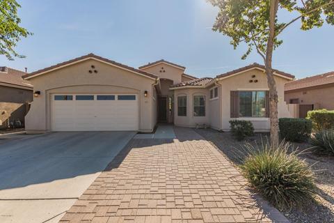 2815 E Trigger Way, Gilbert, AZ 85297 photo 1