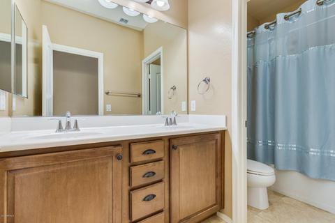 2815 E Trigger Way, Gilbert, AZ 85297 photo 10