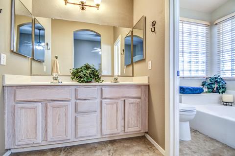 1688 E Palomino Dr, Gilbert, AZ 85296 photo 16