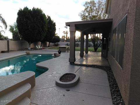 1564 E Stirrup Ct, Gilbert, AZ 85296 photo 5