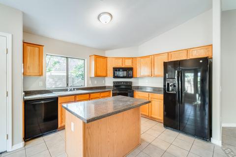 1220 E Morrow Dr, Phoenix, AZ 85024 photo 13