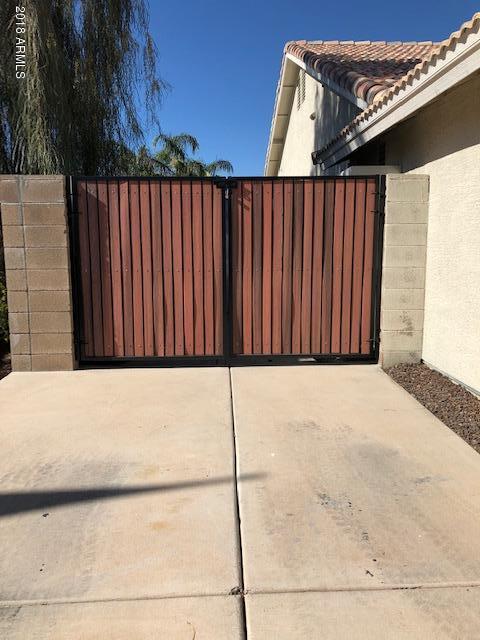 638 N Clancy St, Mesa, AZ 85207 photo 2
