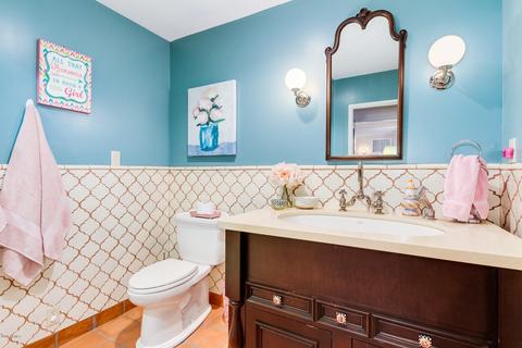 5716 E Camelback Rd, Phoenix, AZ 85018 photo 26