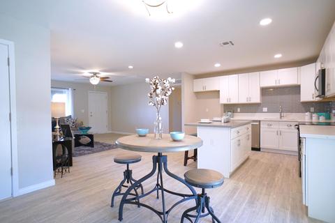 11 E Piedmont Rd, Phoenix, AZ 85042 photo 8