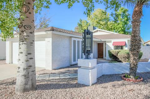 402 W Fellars Dr, Phoenix, AZ 85023 photo 1