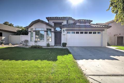 3897 E Derringer Way, Gilbert, AZ 85297 photo 1