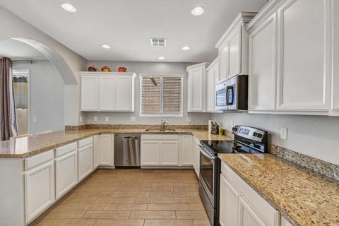 4323 E Pony Ln, Gilbert, AZ 85295 photo 11