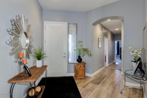 2227 E Branham Ln E, Phoenix, AZ 85042 photo 9