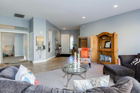2227 E Branham Ln E, Phoenix, AZ 85042 photo 12