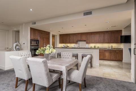 2402 Esplanade Ln #501, Phoenix, AZ 85016 photo 2