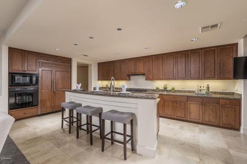 2402 Esplanade Ln #501, Phoenix, AZ 85016 photo 3