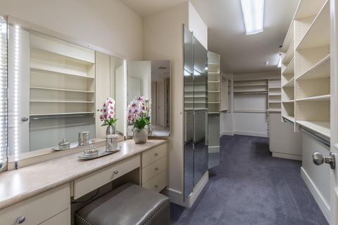 2402 Esplanade Ln #501, Phoenix, AZ 85016 photo 8