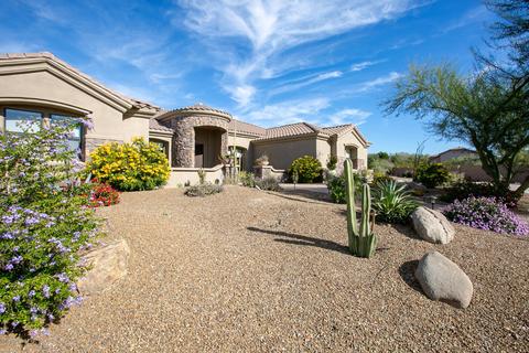 48 E Irvine Rd, Phoenix, AZ 85086 photo 1