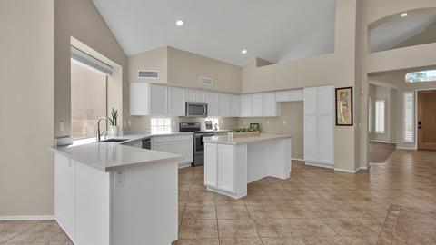 708 E Brookwood Ct, Phoenix, AZ 85048 photo 16