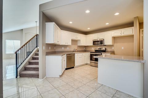 155 W Smoke Tree Rd, Gilbert, AZ 85233 photo 7