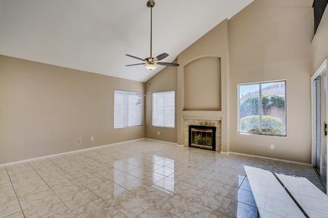 155 W Smoke Tree Rd, Gilbert, AZ 85233 photo 3