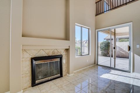 155 W Smoke Tree Rd, Gilbert, AZ 85233 photo 5