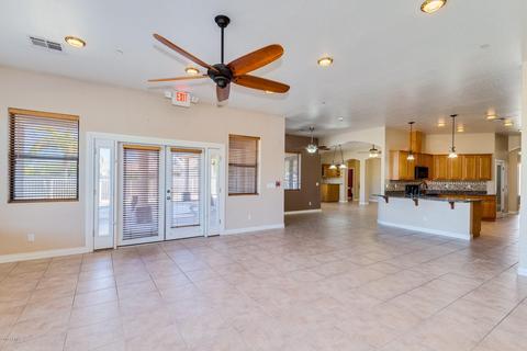 2038 E Maplewood St, Gilbert, AZ 85297 photo 8
