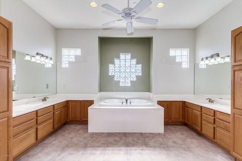 2038 E Maplewood St, Gilbert, AZ 85297 photo 15