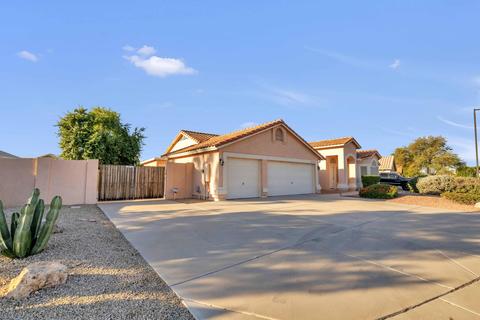2233 E Brooks St, Gilbert, AZ 85296 photo 2