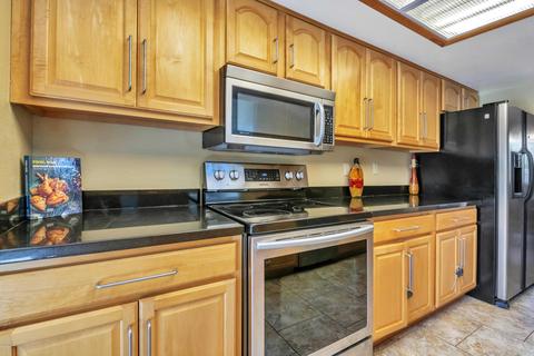 9407 N 32nd St, Phoenix, AZ 85028 photo 5