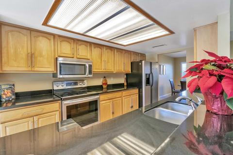 9407 N 32nd St, Phoenix, AZ 85028 photo 4