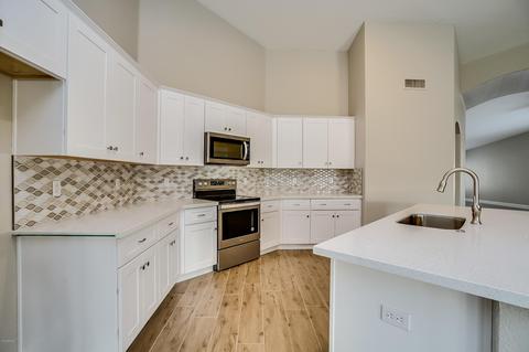 10517 Emerald Cir, Mesa, AZ 85208 photo 6