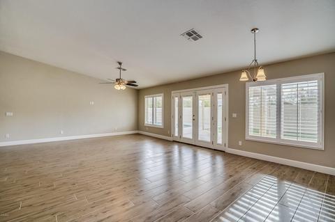 10517 Emerald Cir, Mesa, AZ 85208 photo 17