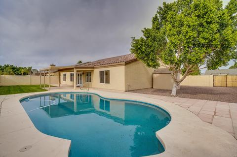 10517 Emerald Cir, Mesa, AZ 85208 photo 3