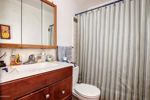 4820 E Pinchot Ave, Phoenix, AZ 85018 photo 9