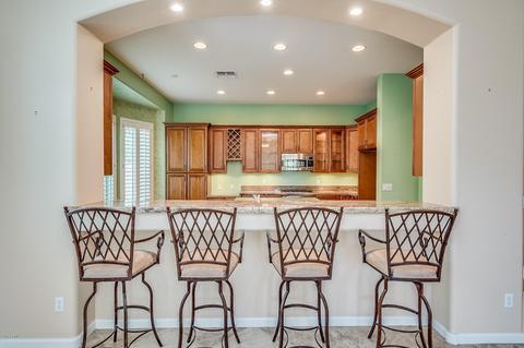6852 S Pinehurst Dr, Gilbert, AZ 85298 photo 8