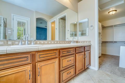 6852 S Pinehurst Dr, Gilbert, AZ 85298 photo 25
